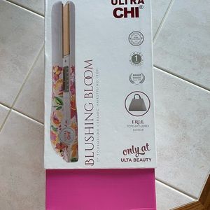 Chi Ultra bloom flat iron